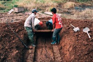 Có Cần Thiết Phải Xem Tuổi Kiêng Khi Bốc Mộ Hay Không?