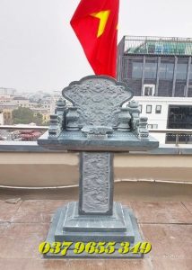93+ Bàn thờ thiên không mái bằng đá tại Điện Biên